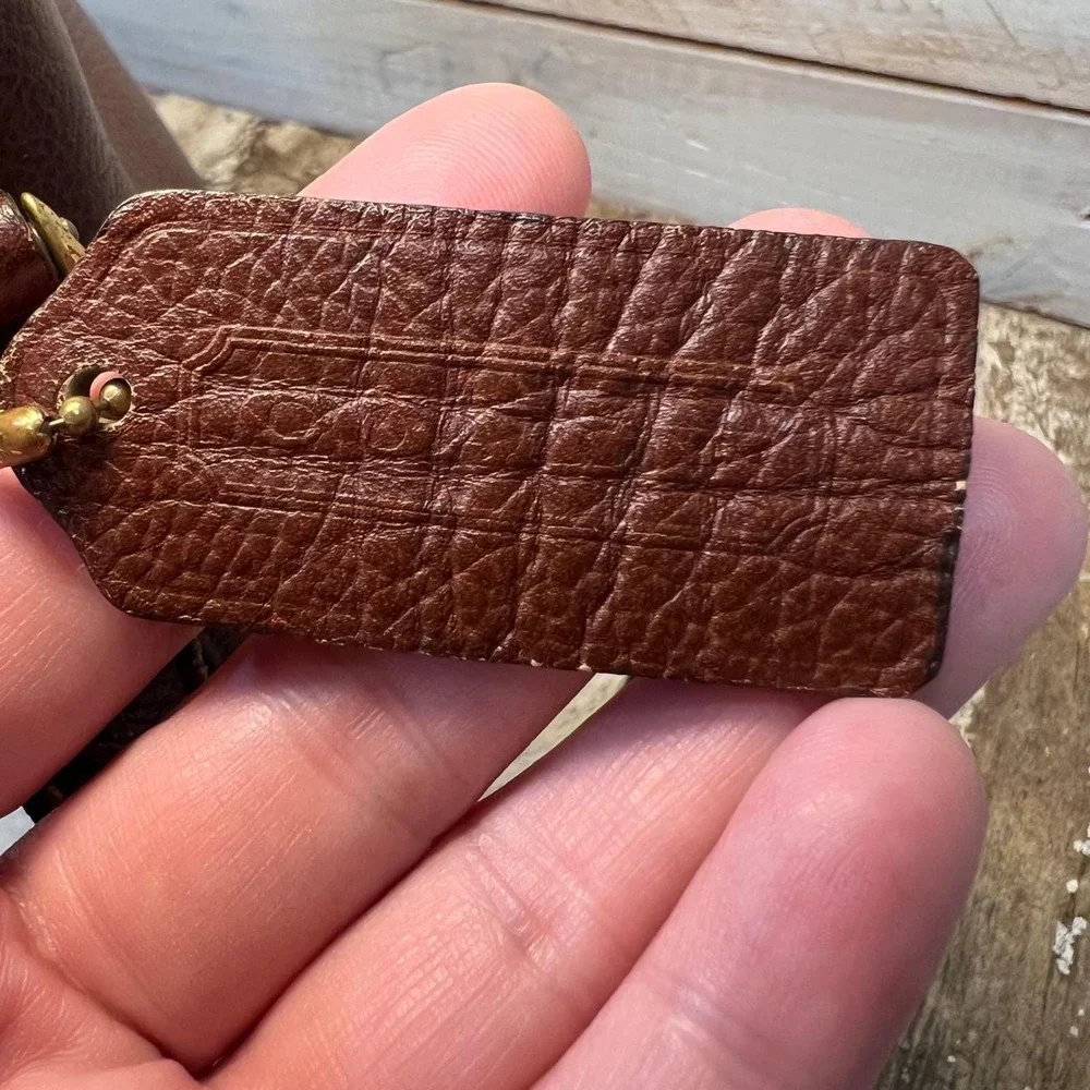 Vintage Coach 3205 Brown Leather Crossbody Shoulder Bag Italy Classic 90s